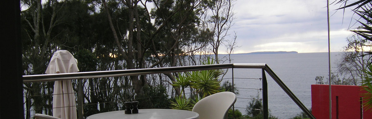 Bannisters Lodge Hotel Review – Mollymook NSW